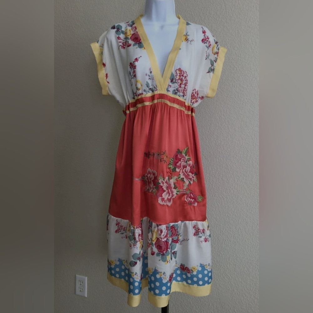 JOHNNY WAS Silk Boho Print Floral Embroidered V-Neck Dress Size Medium Firm